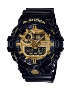 Reloj negro y dorado g-shock